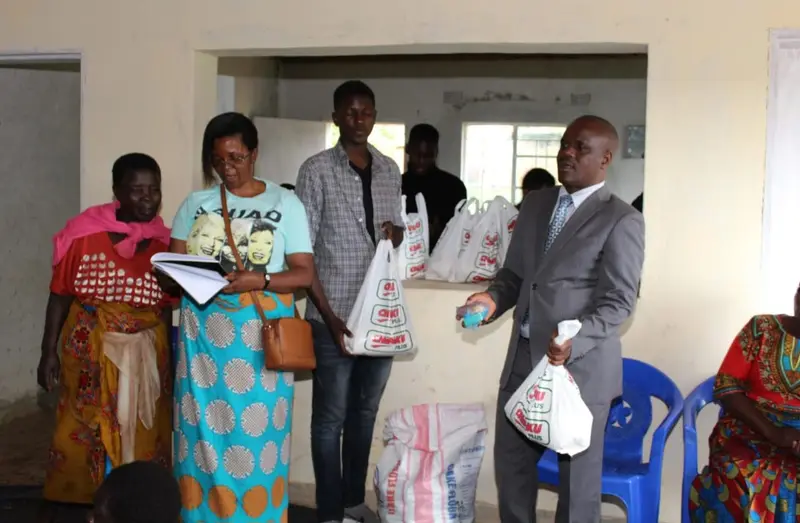 A Donation Handover